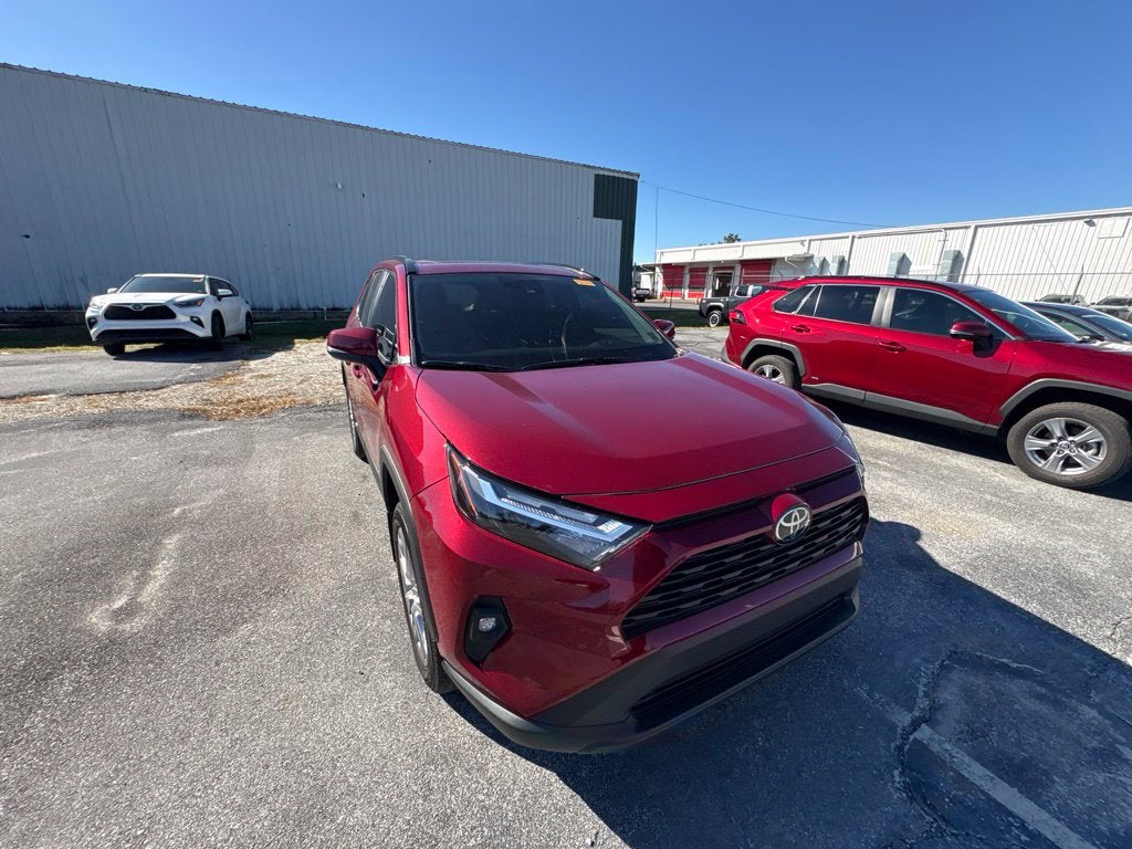 2025 Toyota RAV4 XLE Premium