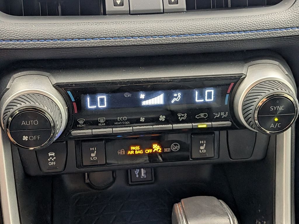 2024 Toyota RAV4 HYBRID XSE