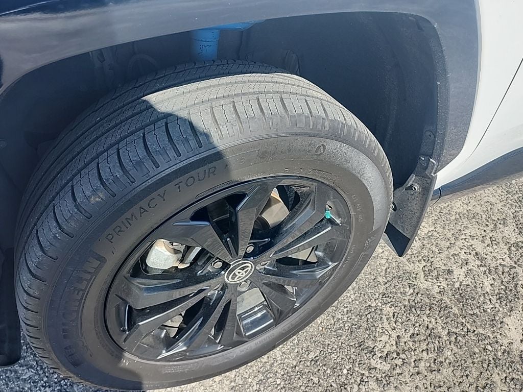 2024 Toyota RAV4 HYBRID XSE