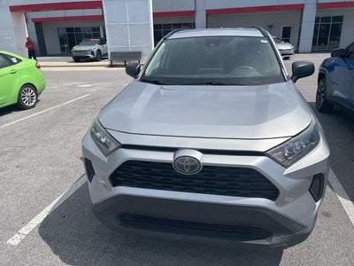 2020 Toyota RAV4 LE
