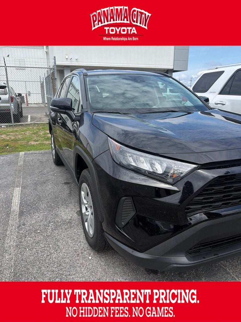 2021 Toyota RAV4 LE