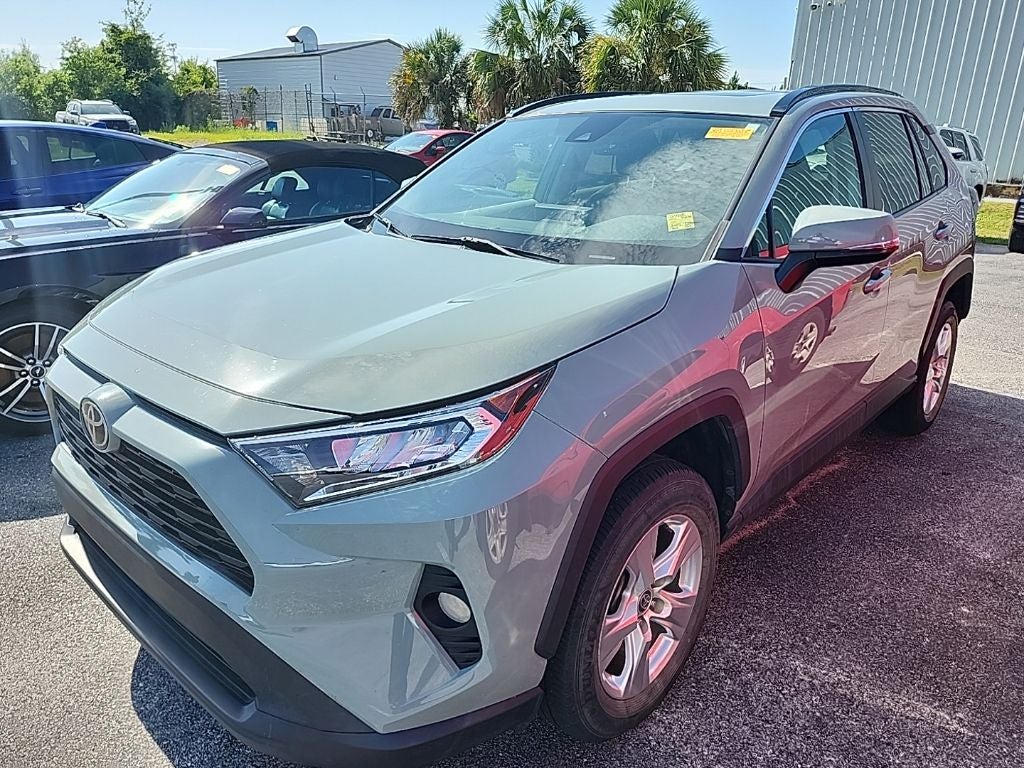 2021 Toyota RAV4 XLE