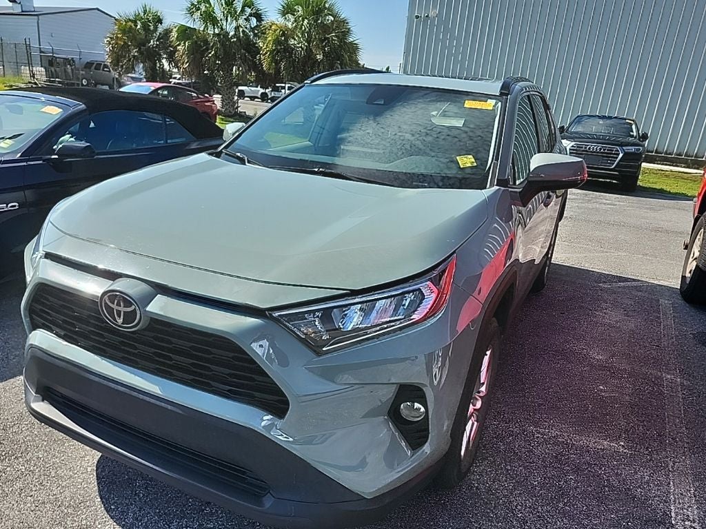 2021 Toyota RAV4 XLE