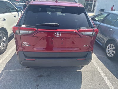 2023 Toyota RAV4 XLE