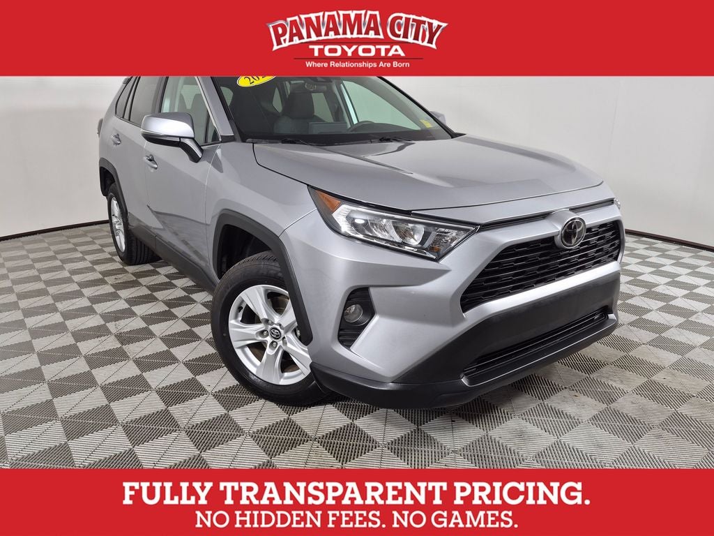 2020 Toyota RAV4 XLE