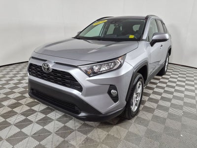 2020 Toyota RAV4 XLE