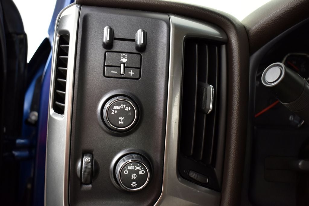 2018 Chevrolet Silverado LT LT1