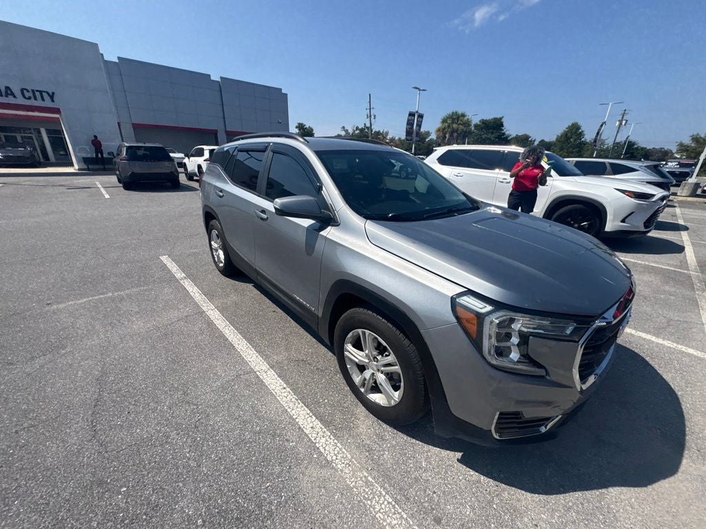 2023 GMC Terrain SLE
