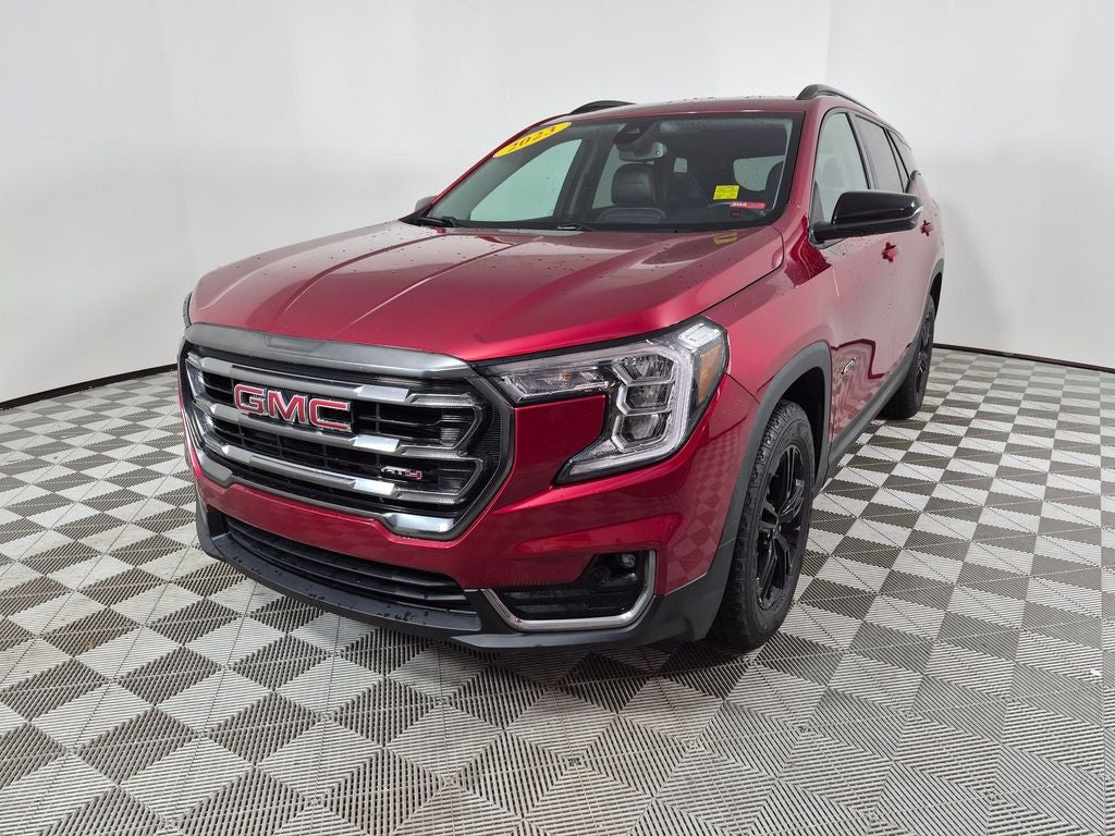 2023 GMC Terrain AT4