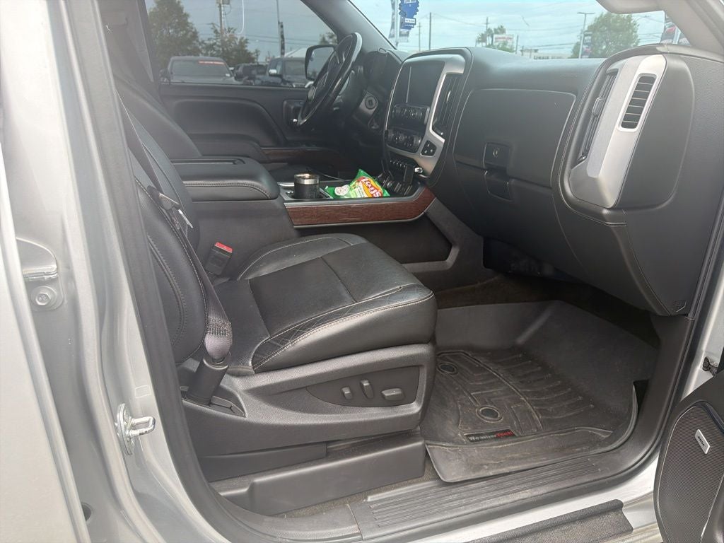 2017 GMC Sierra SLT