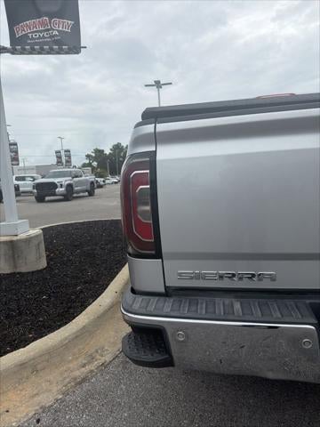 2017 GMC Sierra SLT