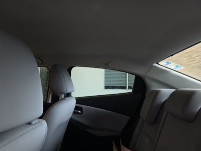 2019 Toyota Yaris L