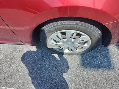 2019 Toyota Yaris L