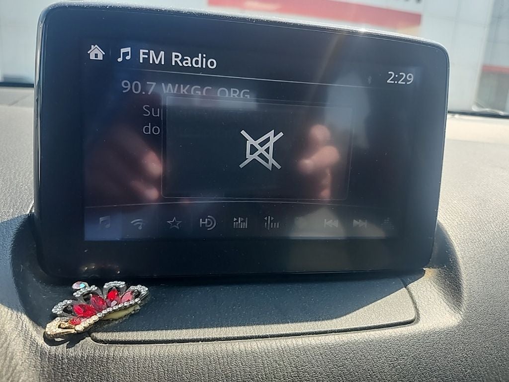 2019 Toyota Yaris L