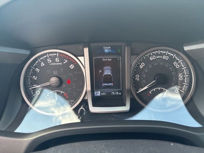 2022 Toyota Tacoma SR5 V6