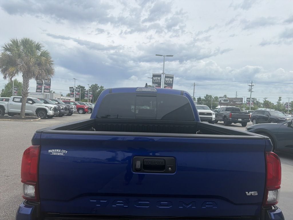 2022 Toyota Tacoma SR5 V6