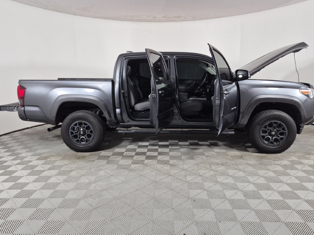 2022 Toyota Tacoma SR5 V6