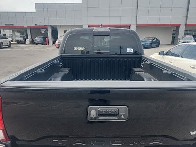 2022 Toyota TACOMA SR5 SR5 V6