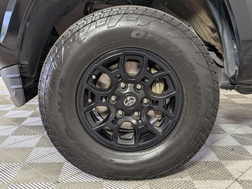 2022 Toyota TACOMA SR5 SR5 V6