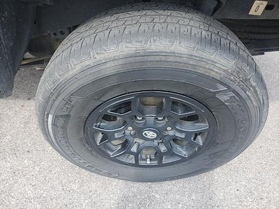 2022 Toyota TACOMA SR5 SR5 V6
