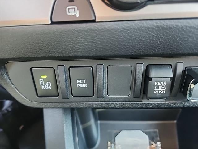 2023 Toyota TACOMA SR5 SR5 V6