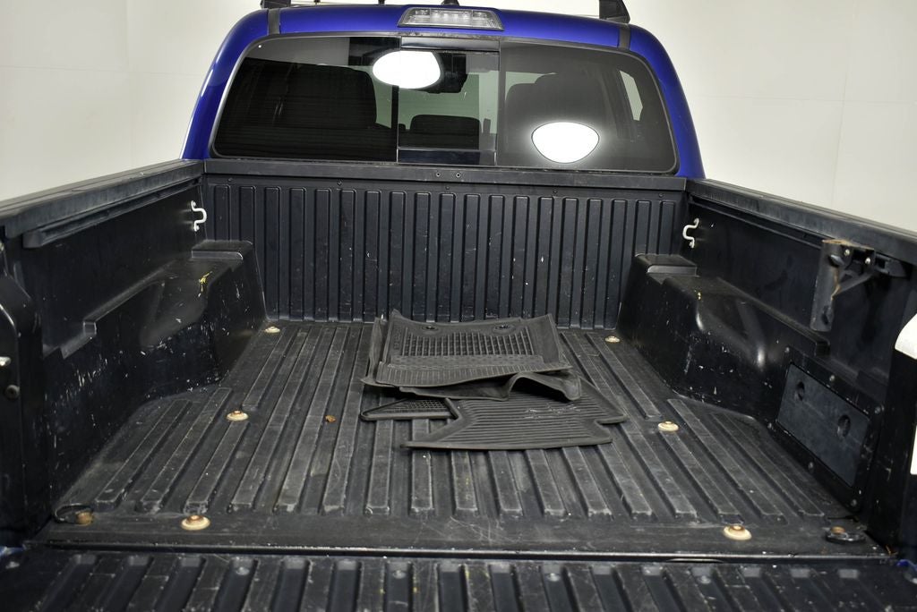 2022 Toyota TACOMA SR5 SR5 V6