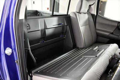 2022 Toyota TACOMA SR5 SR5 V6