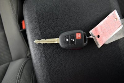 2022 Toyota TACOMA SR5 SR5 V6