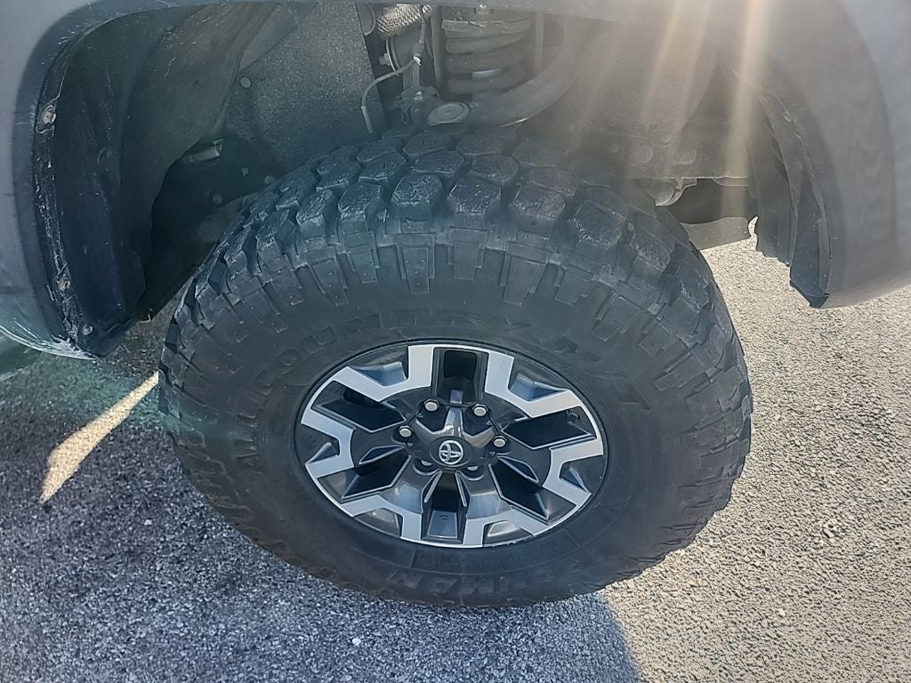 2019 Toyota Tacoma Limited V6
