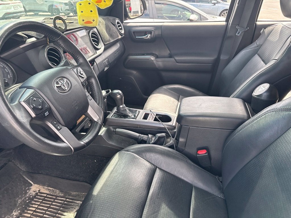2022 Toyota Tacoma TRD Off-Road V6