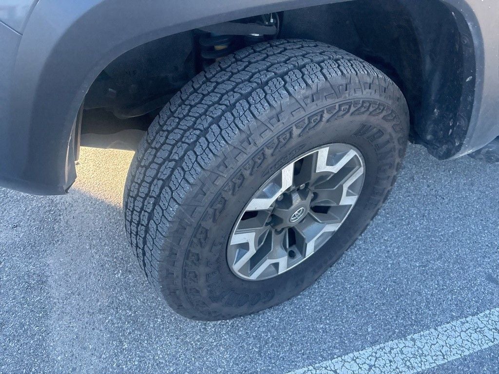 2022 Toyota Tacoma TRD Off-Road V6