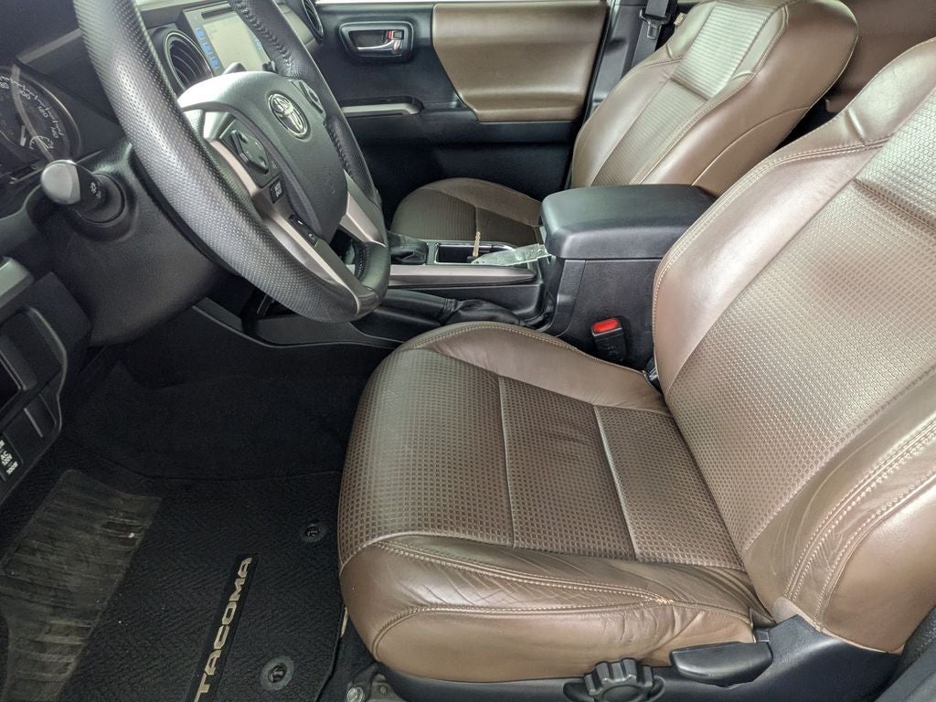 2016 Toyota Tacoma Limited V6