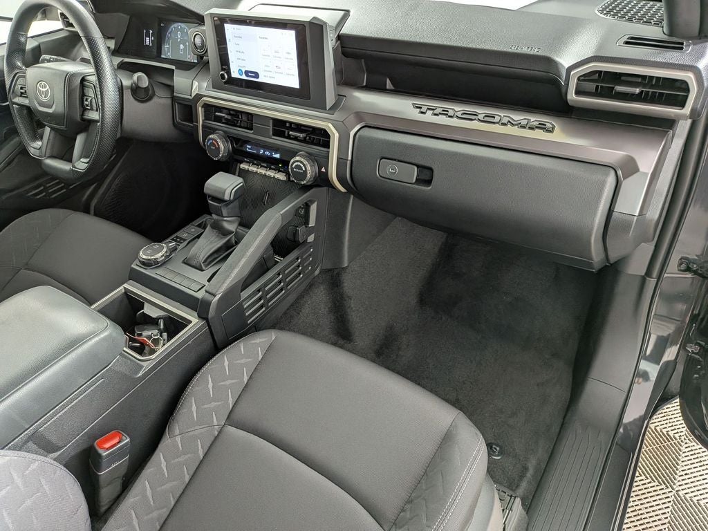 2025 Toyota TACOMA SR5 SR5