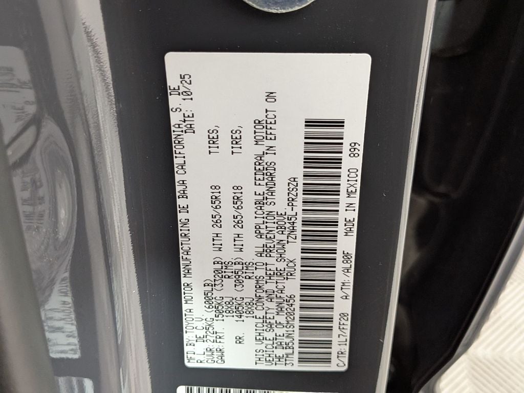 2025 Toyota TACOMA SR5 SR5