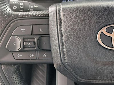 2025 Toyota TACOMA SR5 SR5
