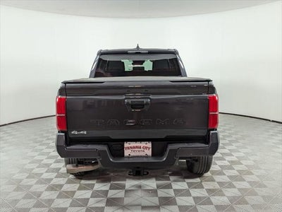 2025 Toyota TACOMA SR5 SR5