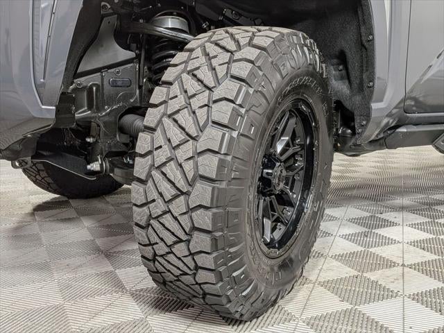 2025 Toyota TACOMA SR5 SR5