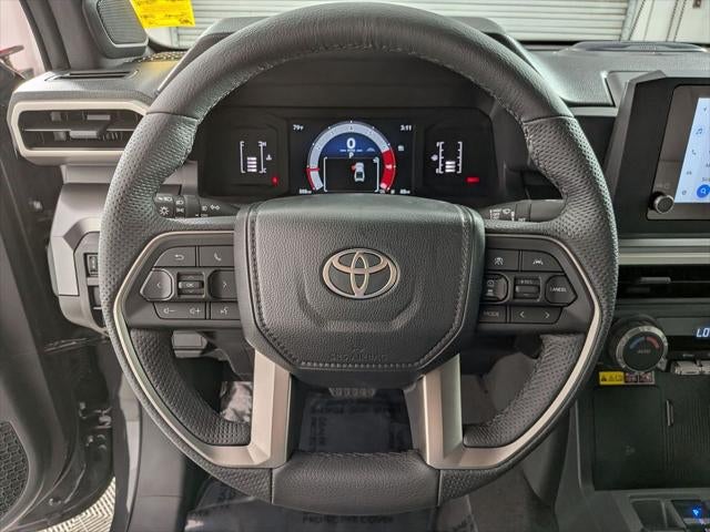 2025 Toyota TACOMA SR5 SR5