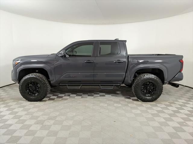 2025 Toyota TACOMA SR5 SR5