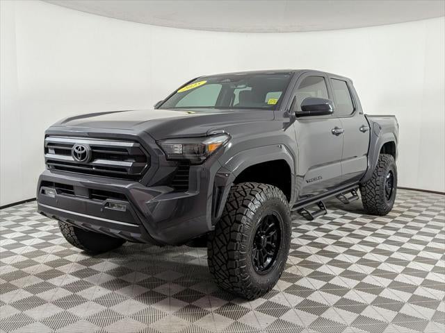 2025 Toyota TACOMA SR5 SR5