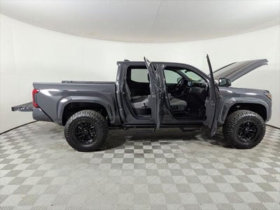 2025 Toyota TACOMA SR5 SR5