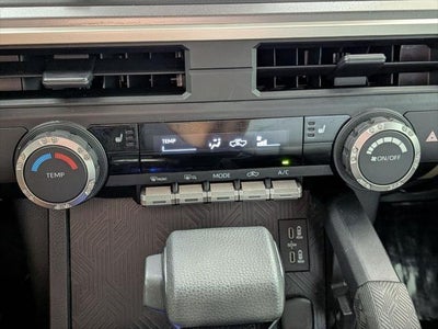 2024 Toyota TACOMA SR5 SR5