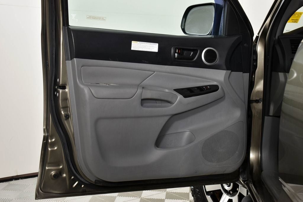 2015 Toyota TACOMA Base V6