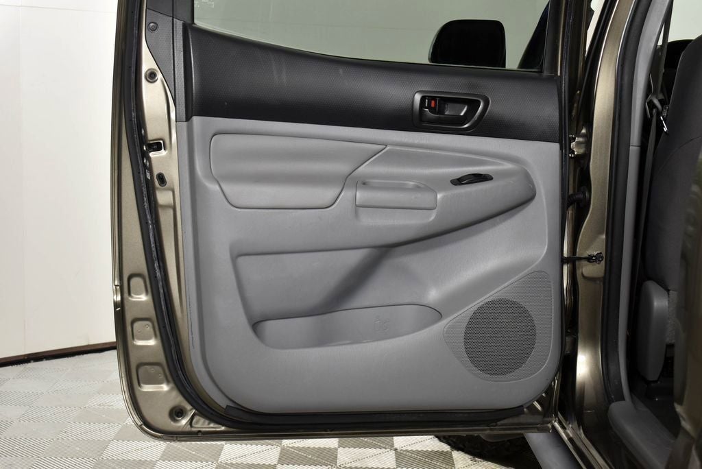 2015 Toyota TACOMA Base V6