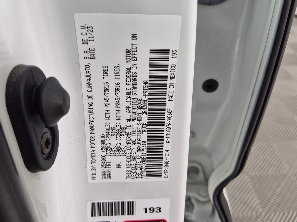 2023 Toyota Tacoma SR5 V6