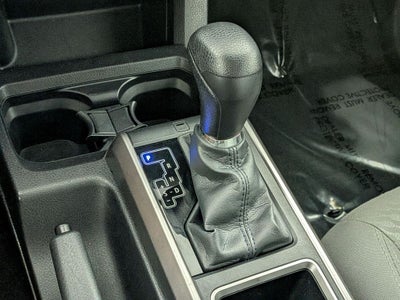 2022 Toyota TACOMA SR5 SR5 V6
