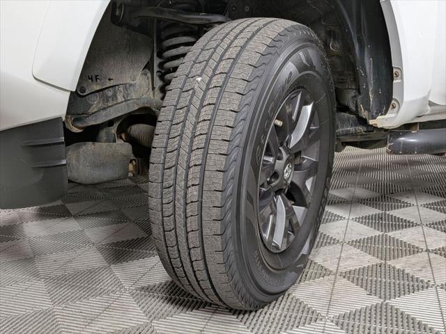 2022 Toyota TACOMA SR5 SR5 V6
