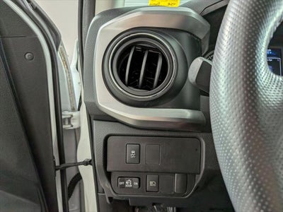 2022 Toyota TACOMA SR5 SR5 V6