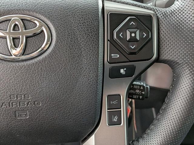 2022 Toyota TACOMA SR5 SR5 V6