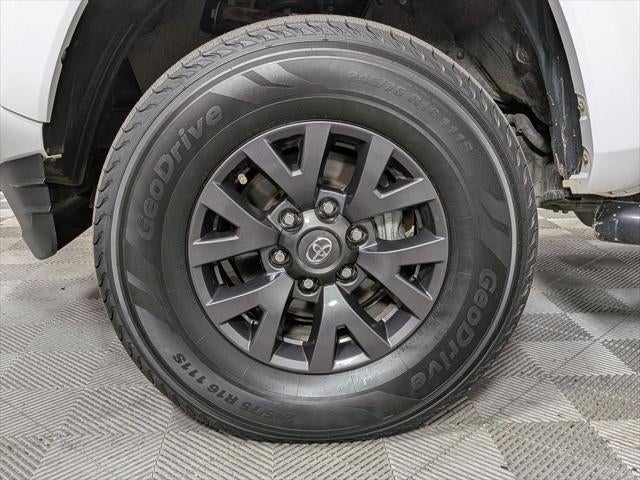 2022 Toyota TACOMA SR5 SR5 V6